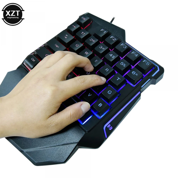 USB One-Handed Keyboard Gaming Mechanical Keyboard Portable 35 Keys Mini Wired Keyboard Ergonomic Gaming Keyboard - Image 2